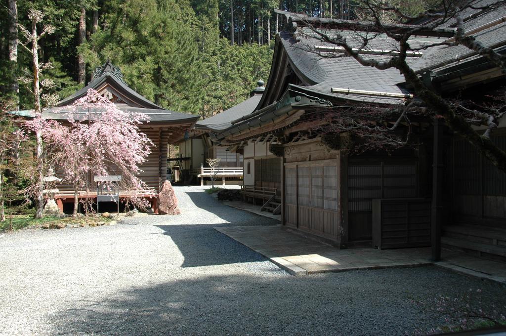 高野山不动院日式旅馆酒店 外观 照片